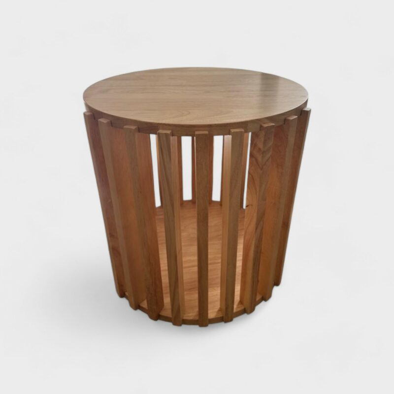 RoundNest Table